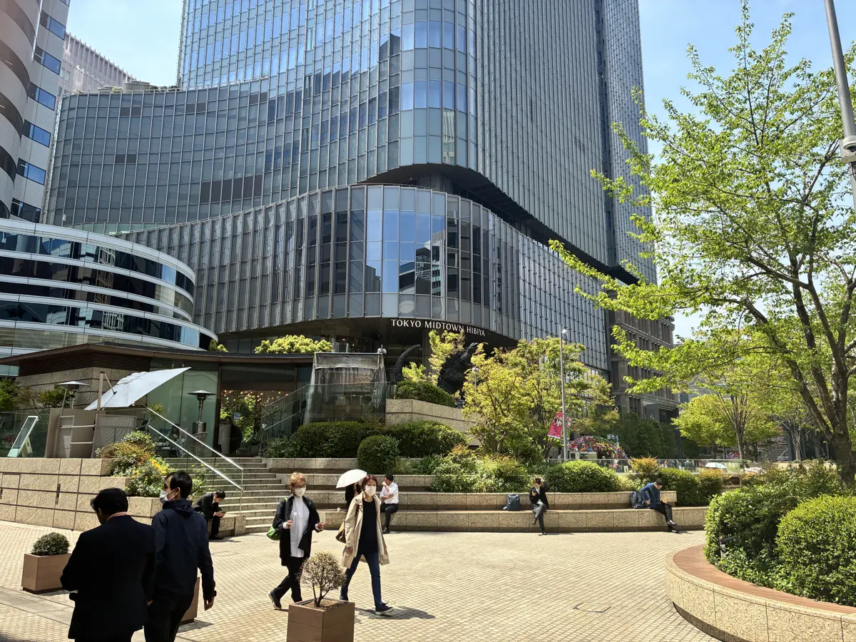 日比谷ステップ広場全景