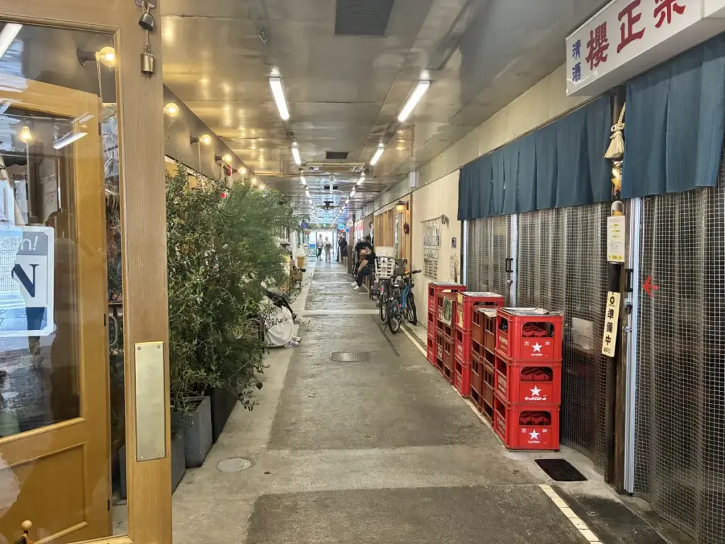 大阪屋マーケット通路