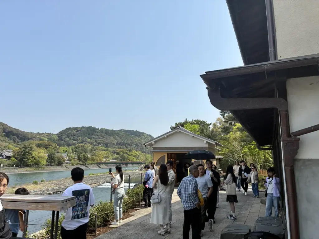 中村藤吉平等院店からの宇治川の景色