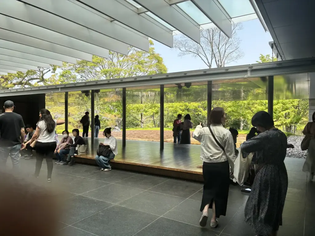 鳳翔館の休憩地