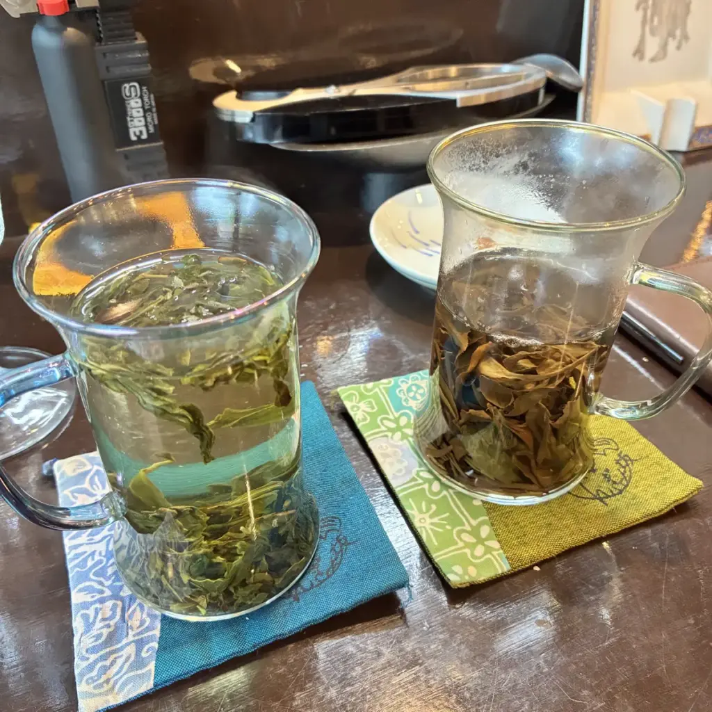 金魚坂の中国茶2種類