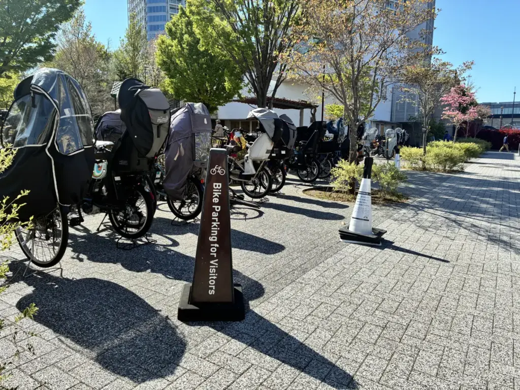 二子玉川公園遊具エリア前駐輪場