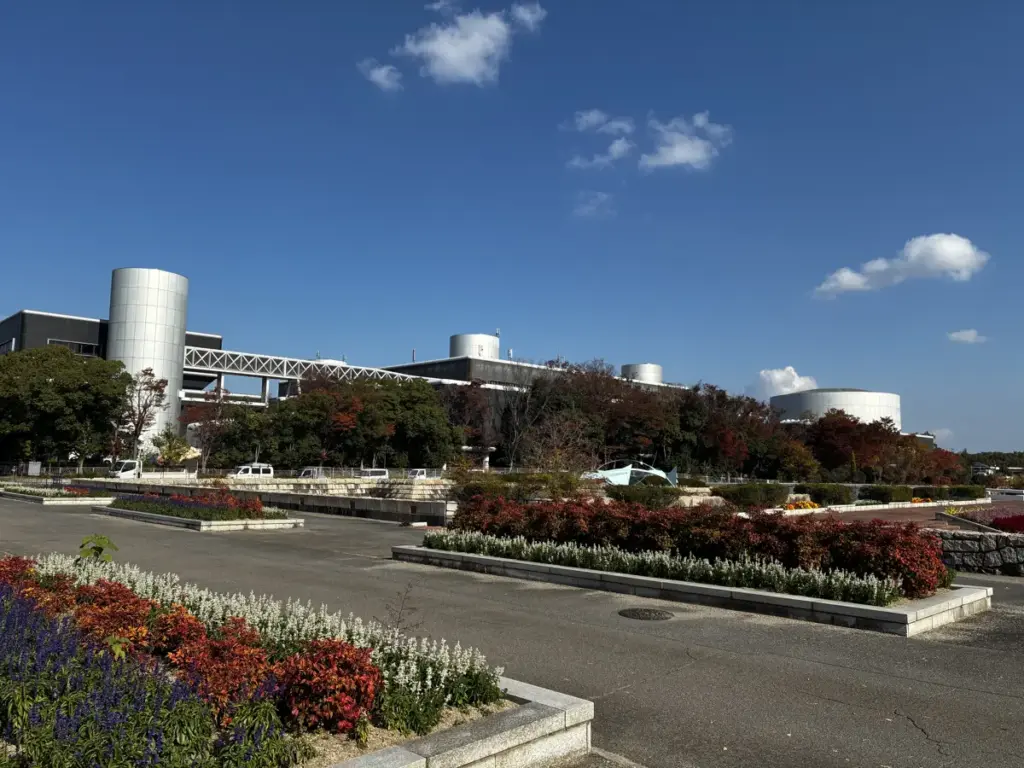 国立民族学博物館